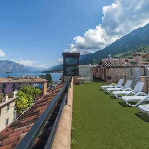 ** Hotel Sorriso Italia
